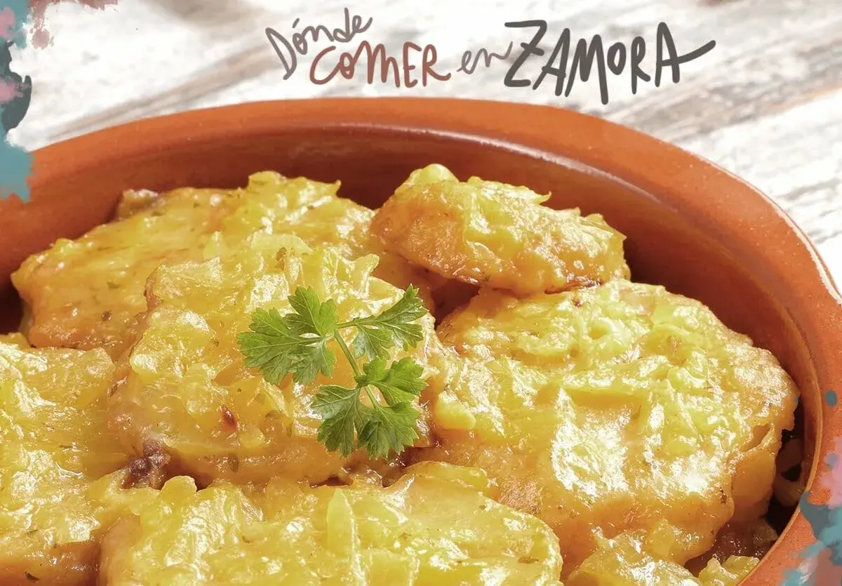 Patatas a lo pobre en cazuela de barro, perfectas para saber dónde comer en Zamora bueno y barato.