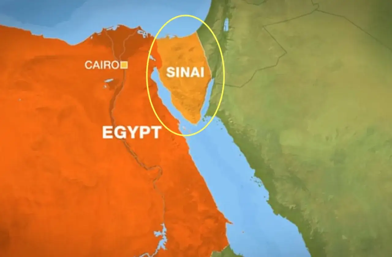 Mapa de Egipto y la península del Sinaí. El Ministerio de Asuntos Exteriores confirma que es seguro viajar a Egipto.